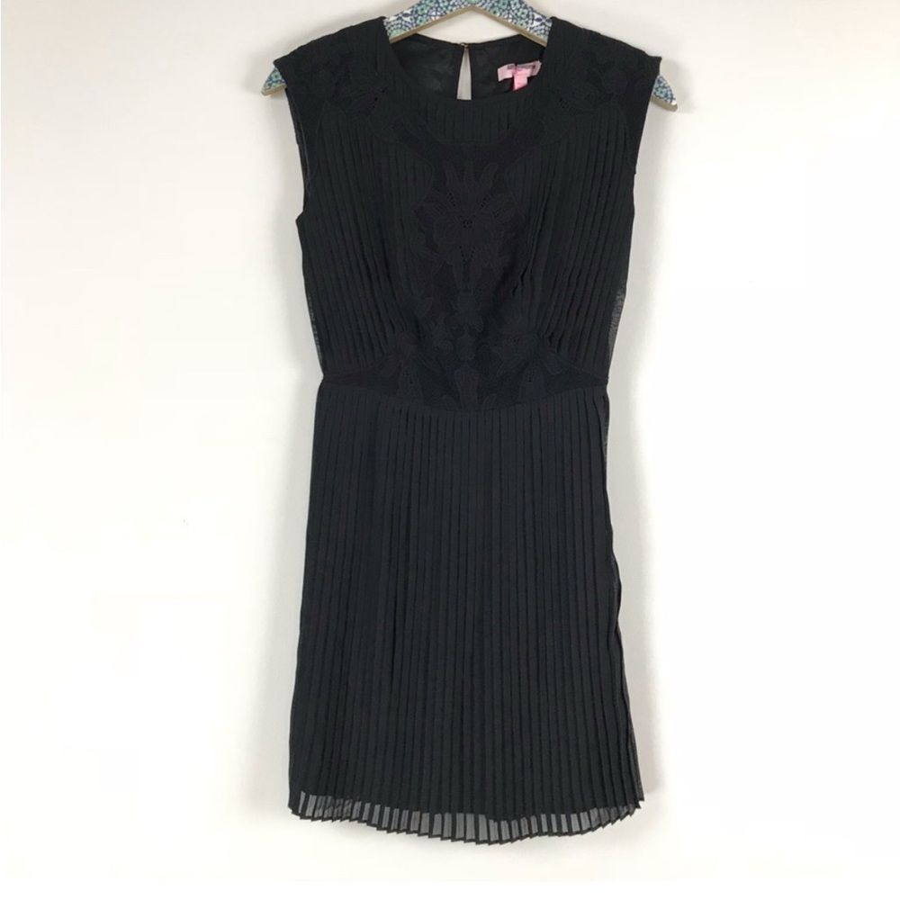 Ted Baker London ‘Saskiah’ black pleated dress (TB size 2/US size 6) in EUC - Picture 6 of 8